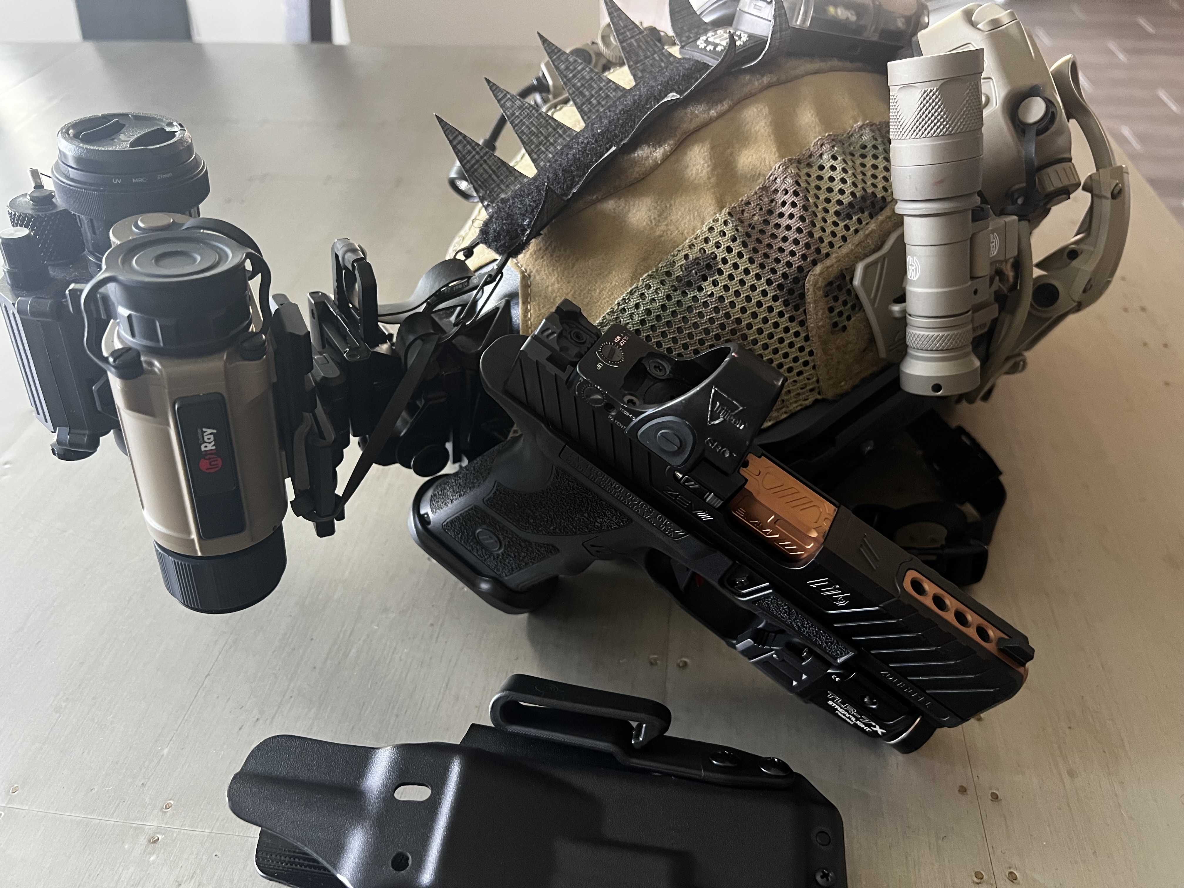 glock nvg helmet reddot